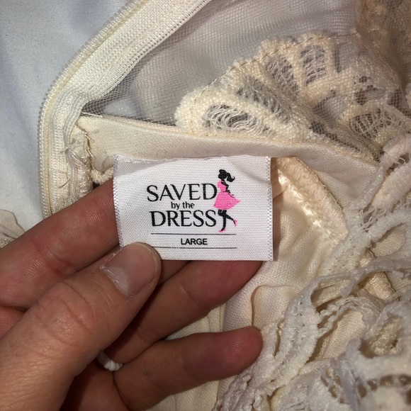 Cream formal dress - Picture 3 of 4